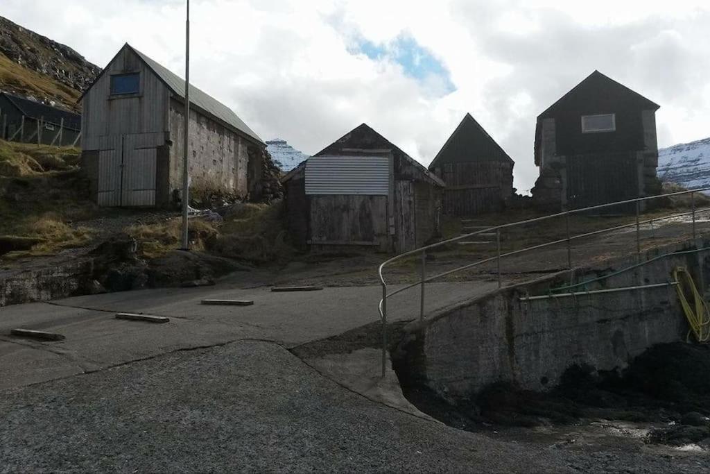 The Old Store Hellurnar Bagian luar foto